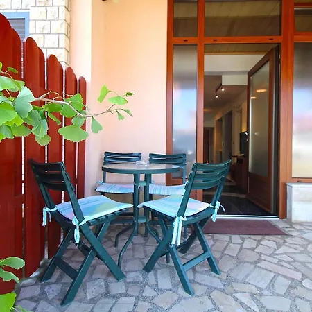 Apartment 2281 Pula