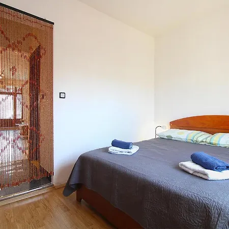 2281 Apartmán