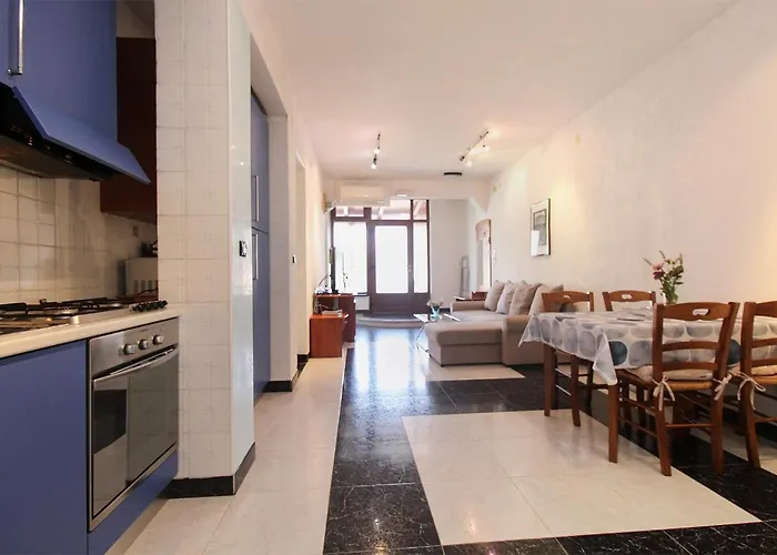2281 Apartman *